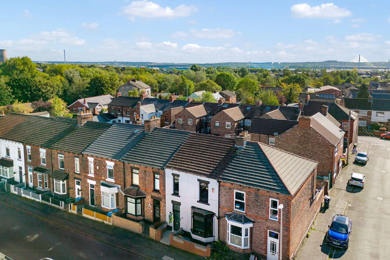Doward Street, Widnes, WA8, photo 23