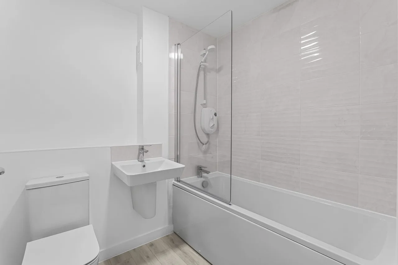 Shurdington Road, Cheltenham, GL53, photo 6