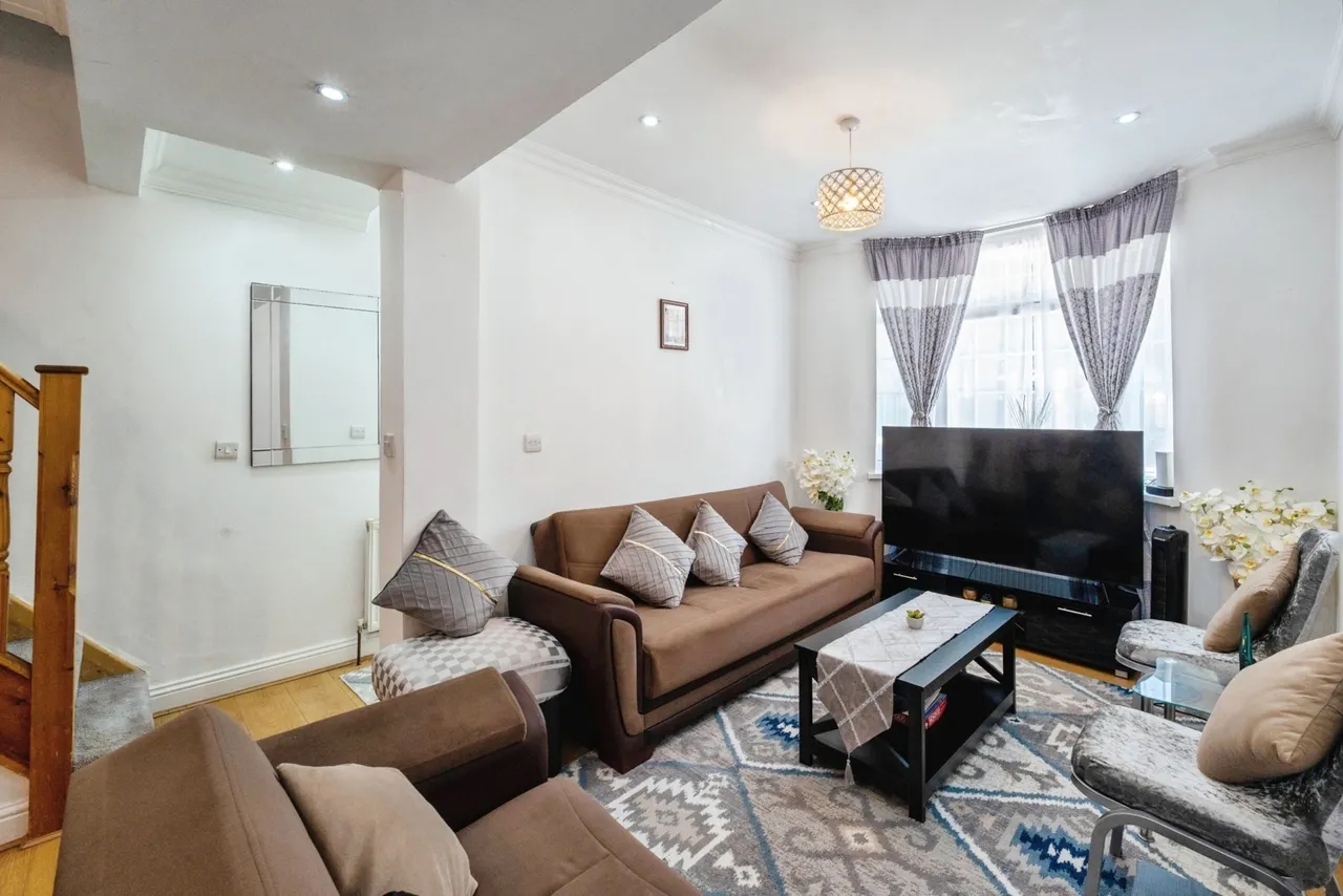 Farmer Road, Leyton, E10, photo 6