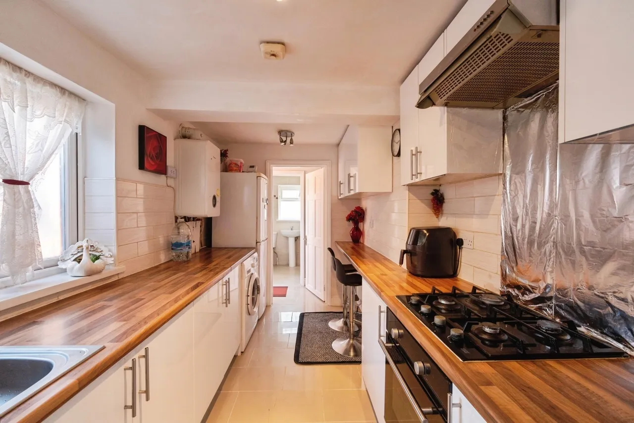 Farmer Road, Leyton, E10, photo 11