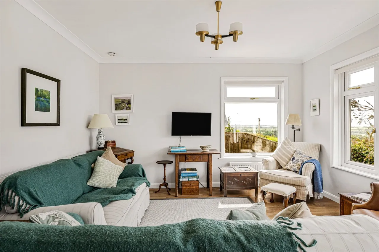 Tregender, Crowlas, Penzance, Cornwall, TR20 8DQ, photo 6