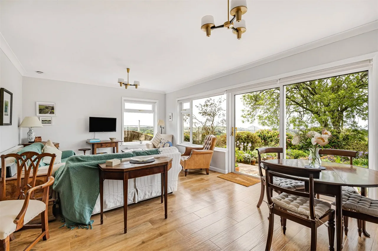 Tregender, Crowlas, Penzance, Cornwall, TR20 8DQ, photo 9