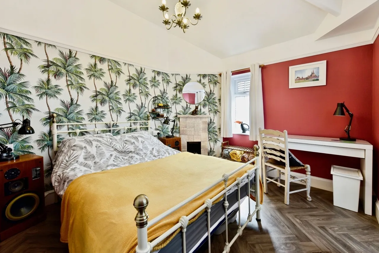 Fox Hill Road, SHEFFIELD, South Yorkshire, S6, photo 13