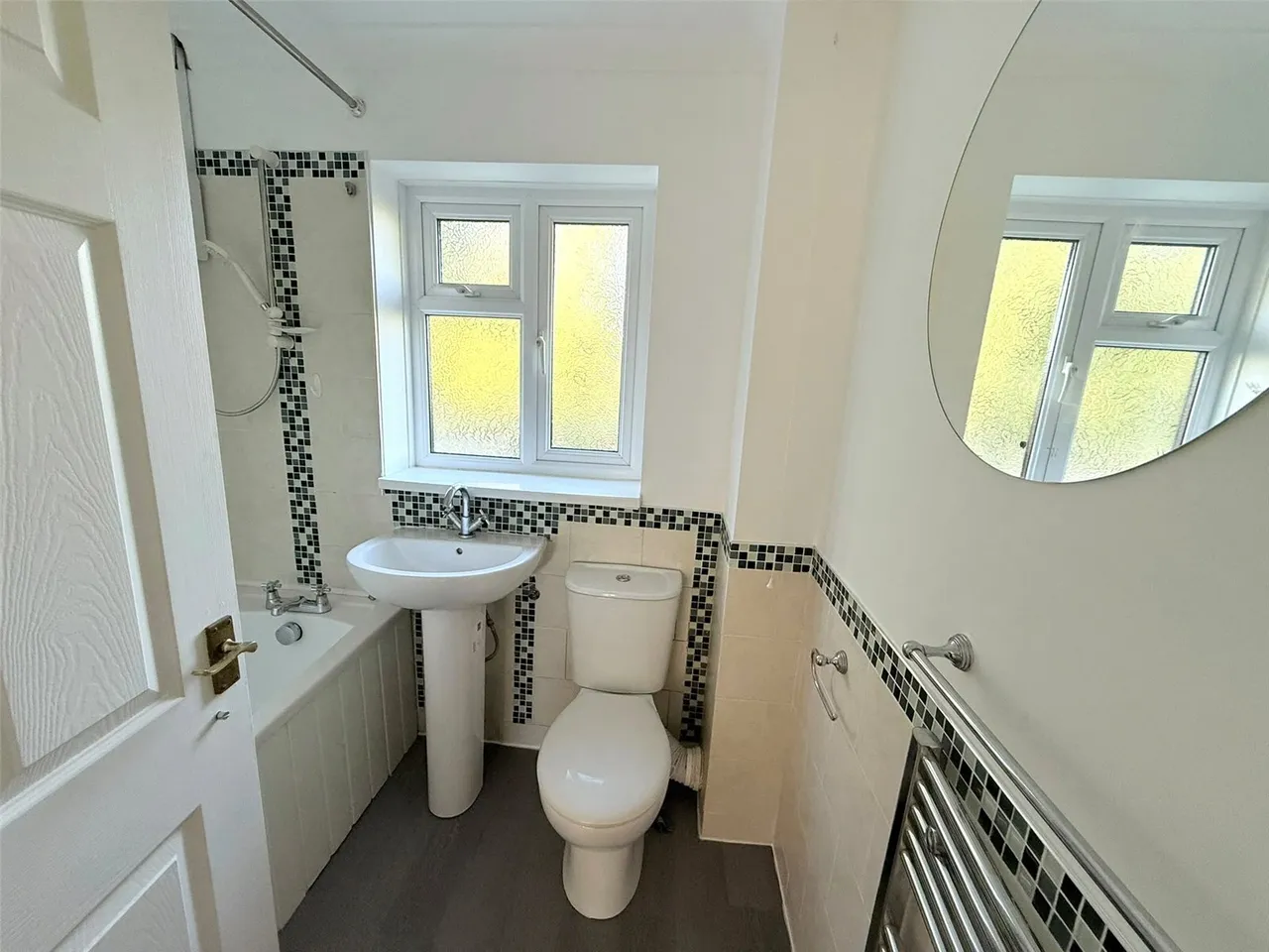 Strawberry Fields, Bramley, RG26, photo 4