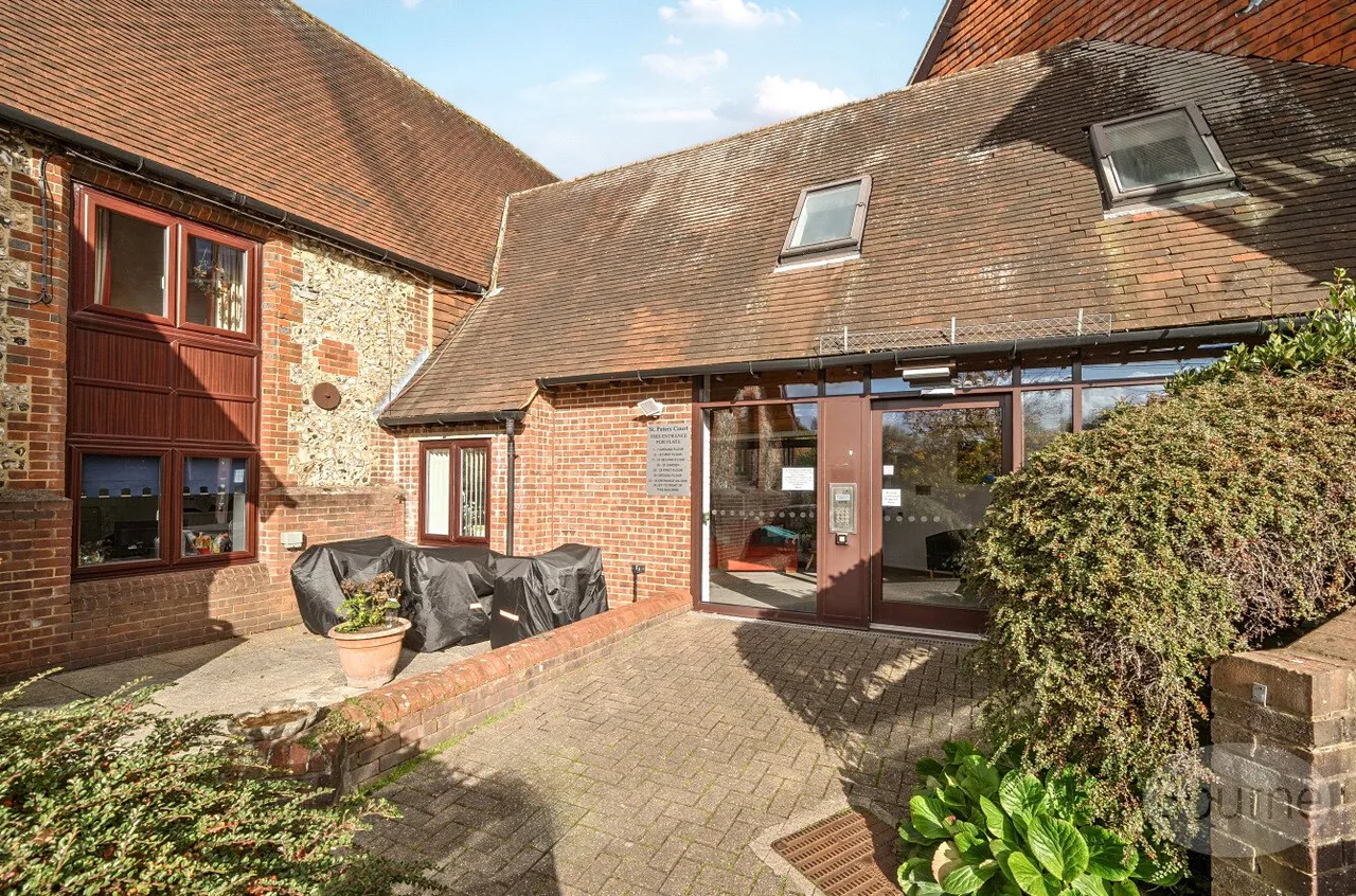 Hylton Road, Petersfield, GU32, photo 15