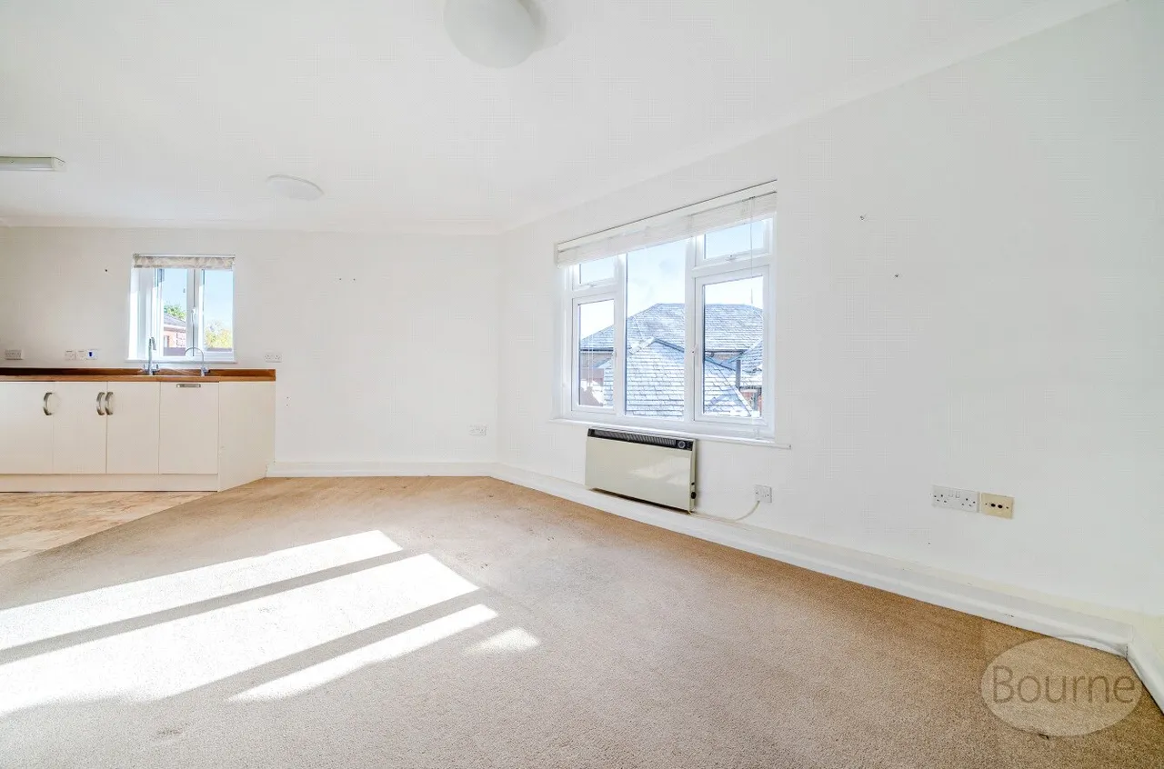 Hylton Road, Petersfield, GU32, photo 5
