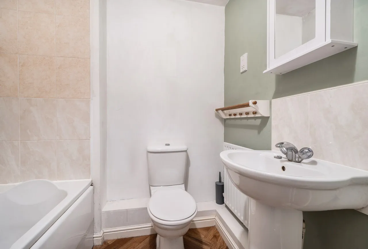 Highwood Drive, Gloucestershire, Nailsworth, GL6 0BJ, photo 17