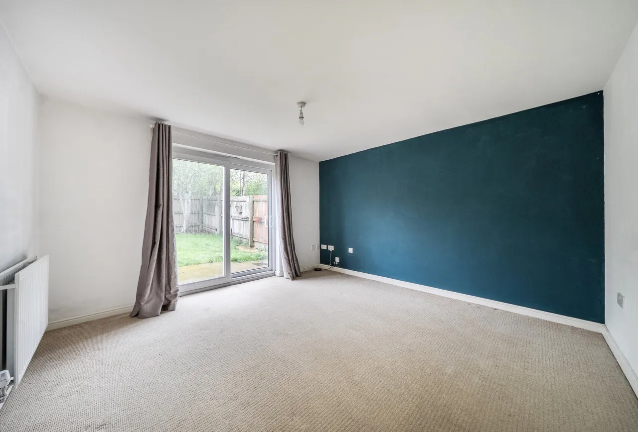 Highwood Drive, Gloucestershire, Nailsworth, GL6 0BJ, photo 2