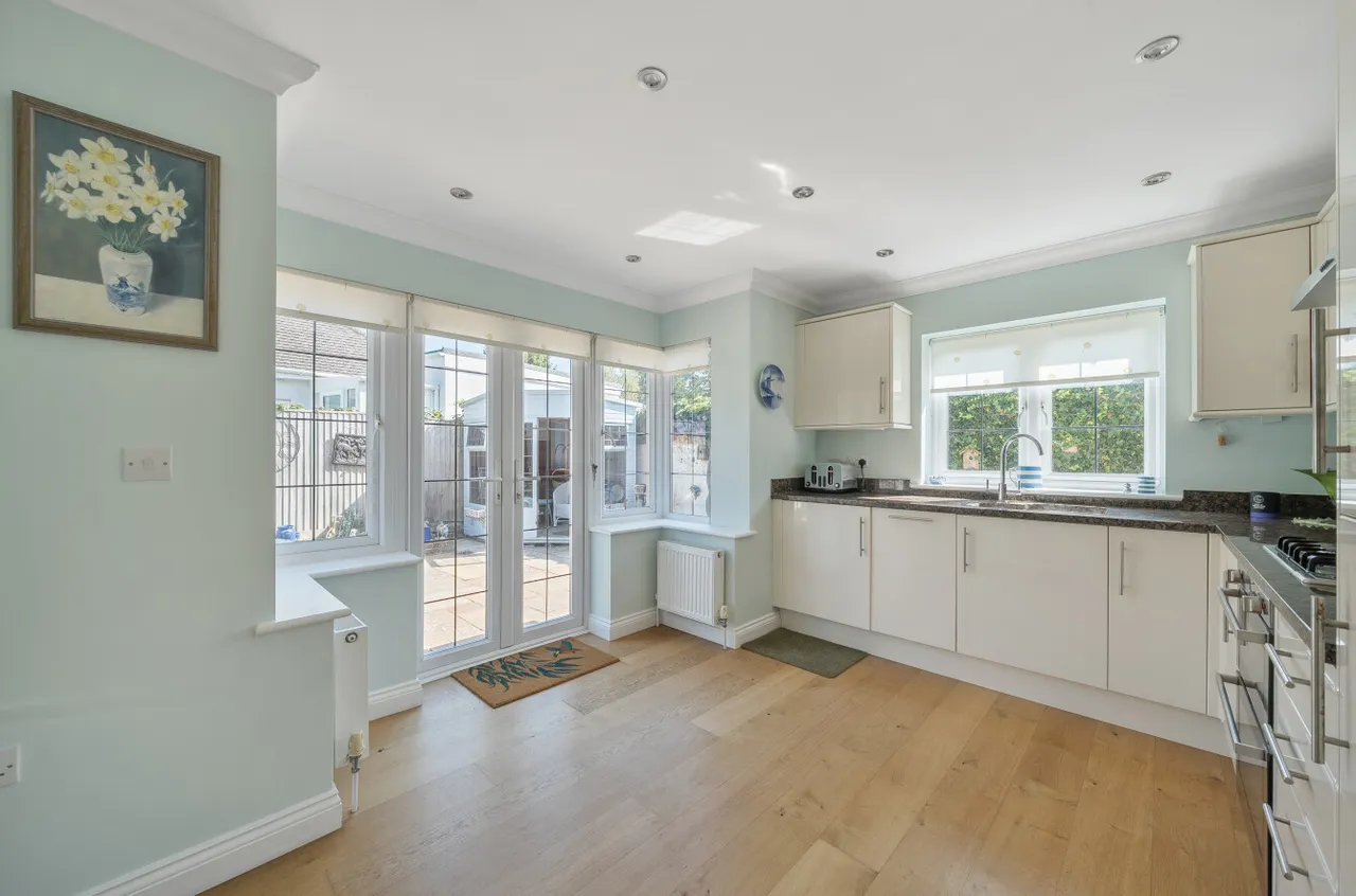 Elm Park, Ferring, BN12, photo 2