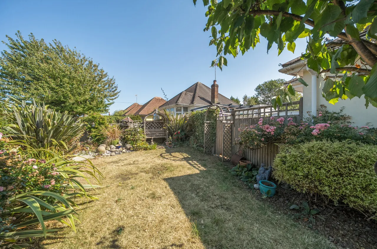 Elm Park, Ferring, BN12, photo 8