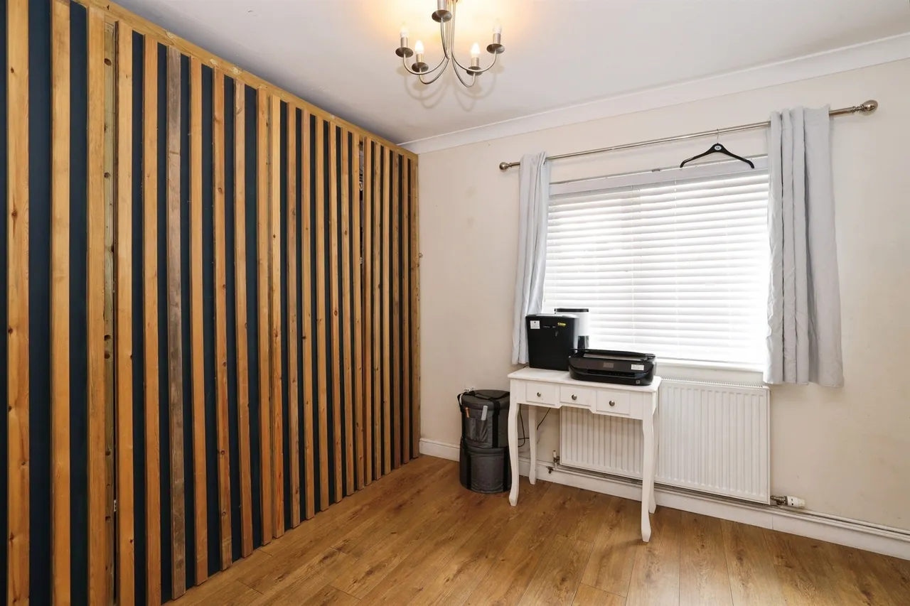 North End, Calne, SN11, photo 5