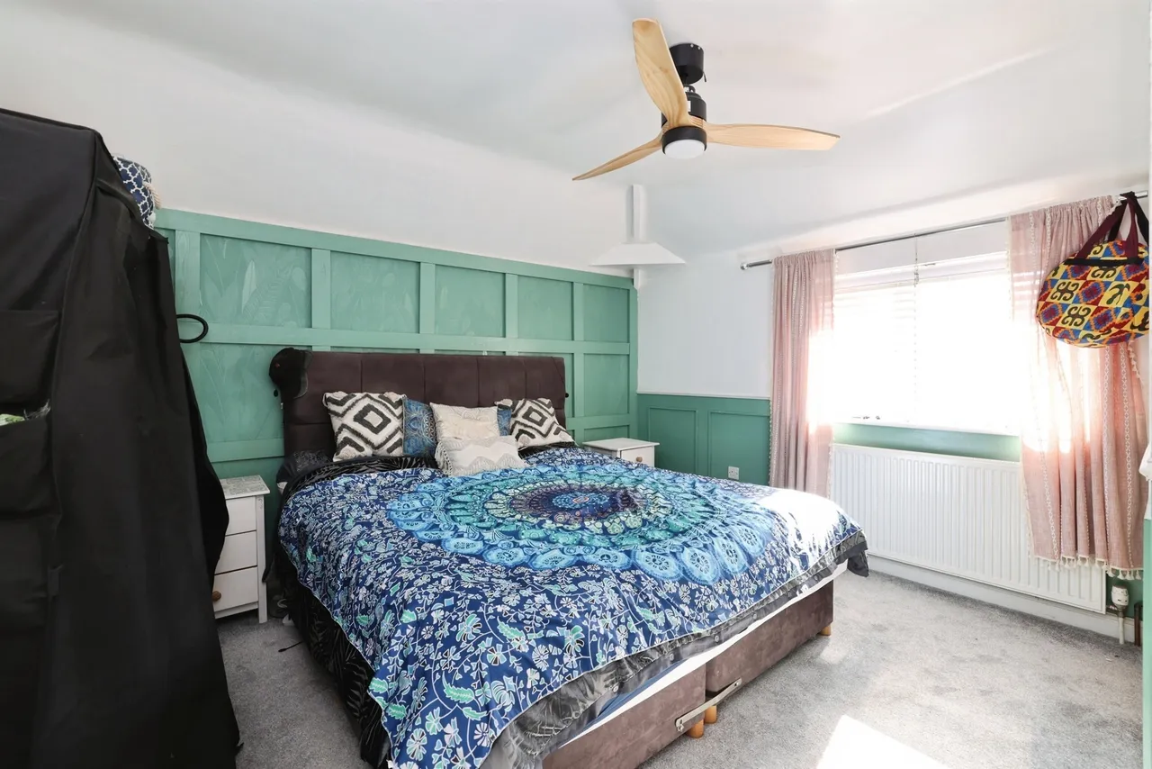 North End, Calne, SN11, photo 10