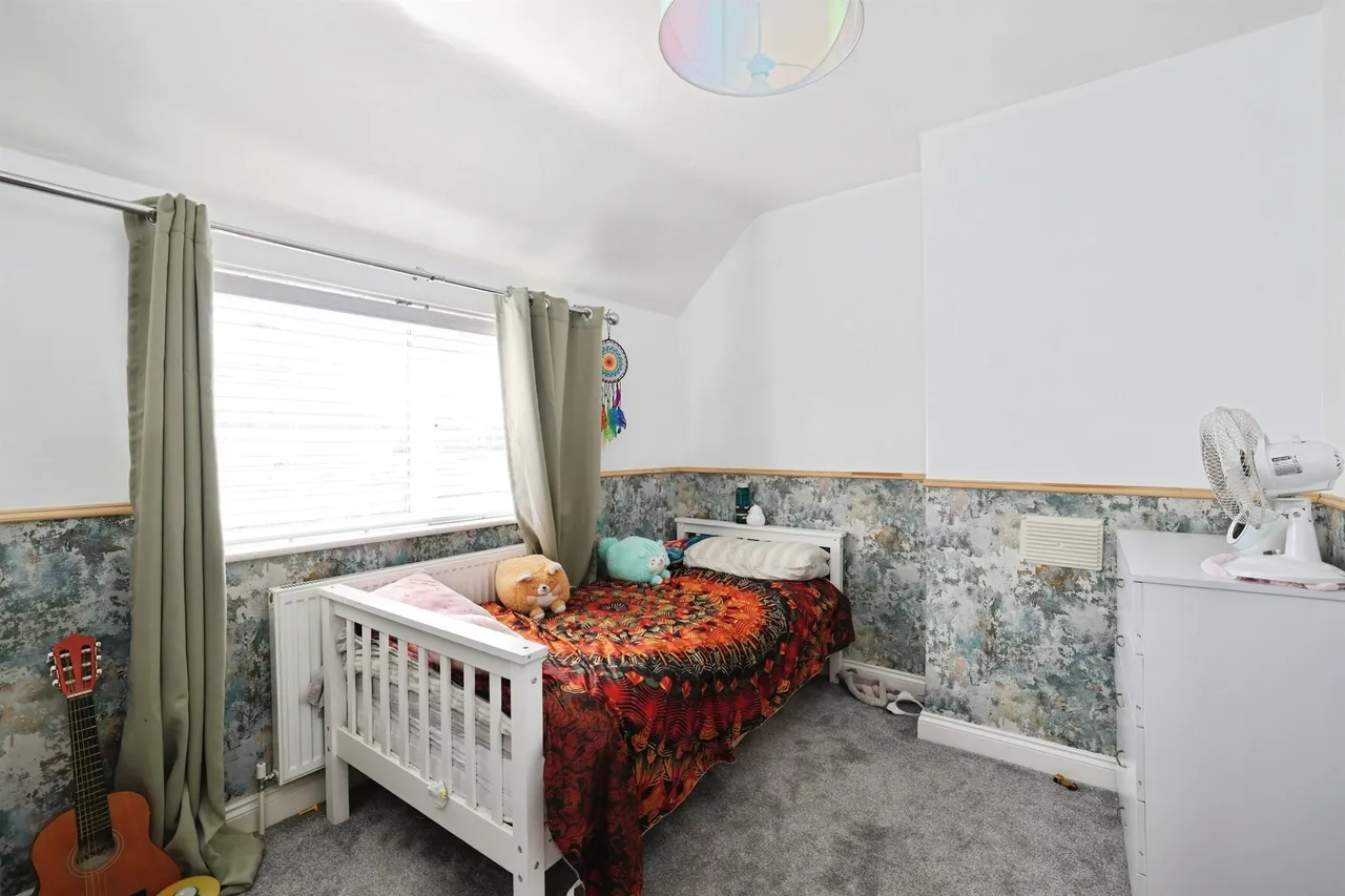 North End, Calne, SN11, photo 13
