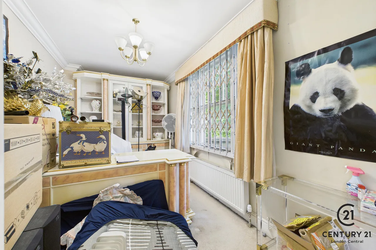 Winnington Road, London, N2, photo 18