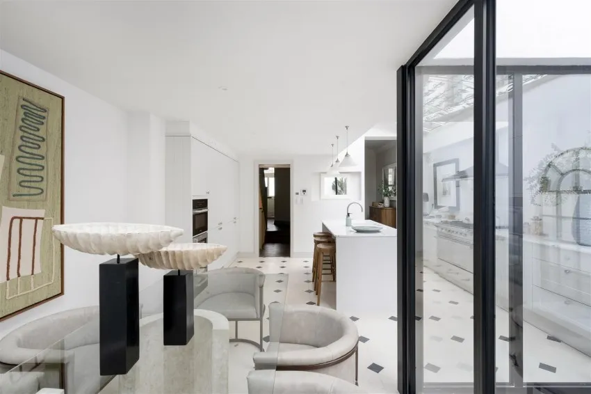 Victoria Gardens, Notting Hill, W11, photo 12