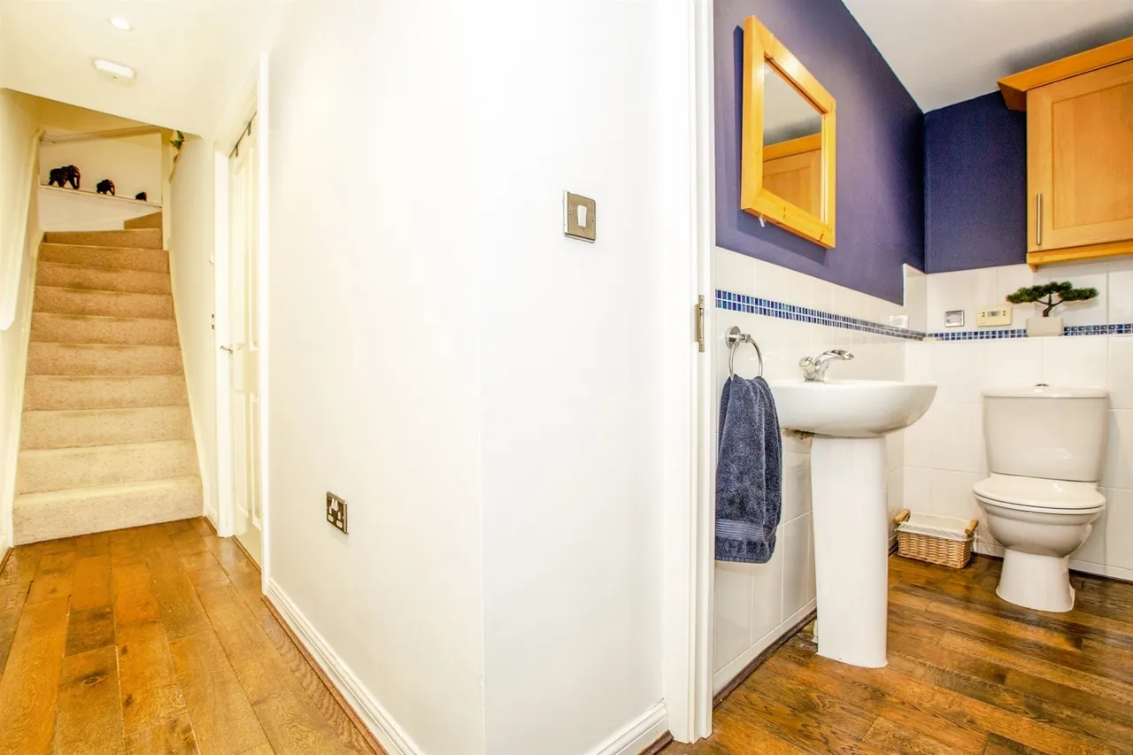 Lancaster Gate, Upper Cambourne, CB23, photo 17
