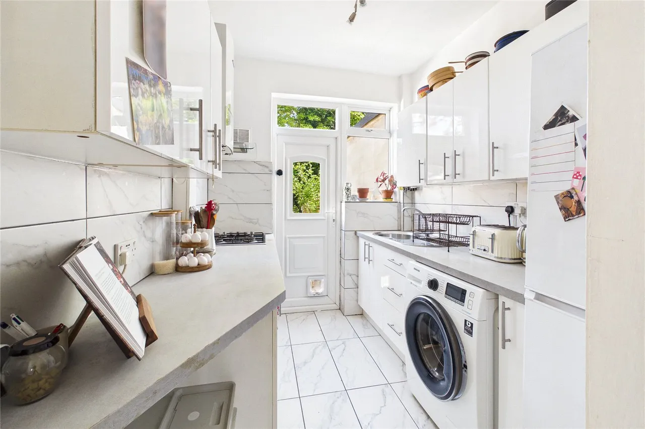 Meadfoot Road, London, SW16, photo 4