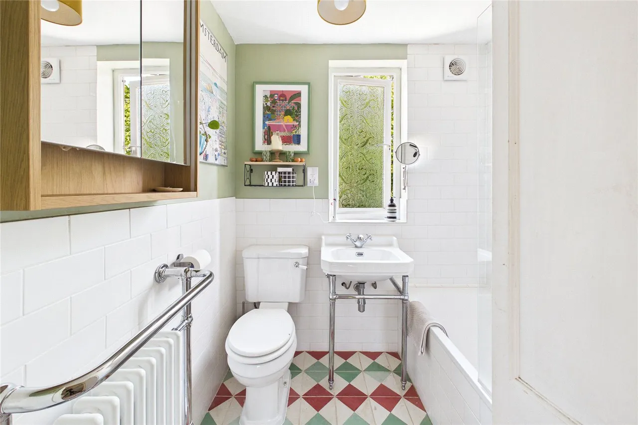 Meadfoot Road, London, SW16, photo 11