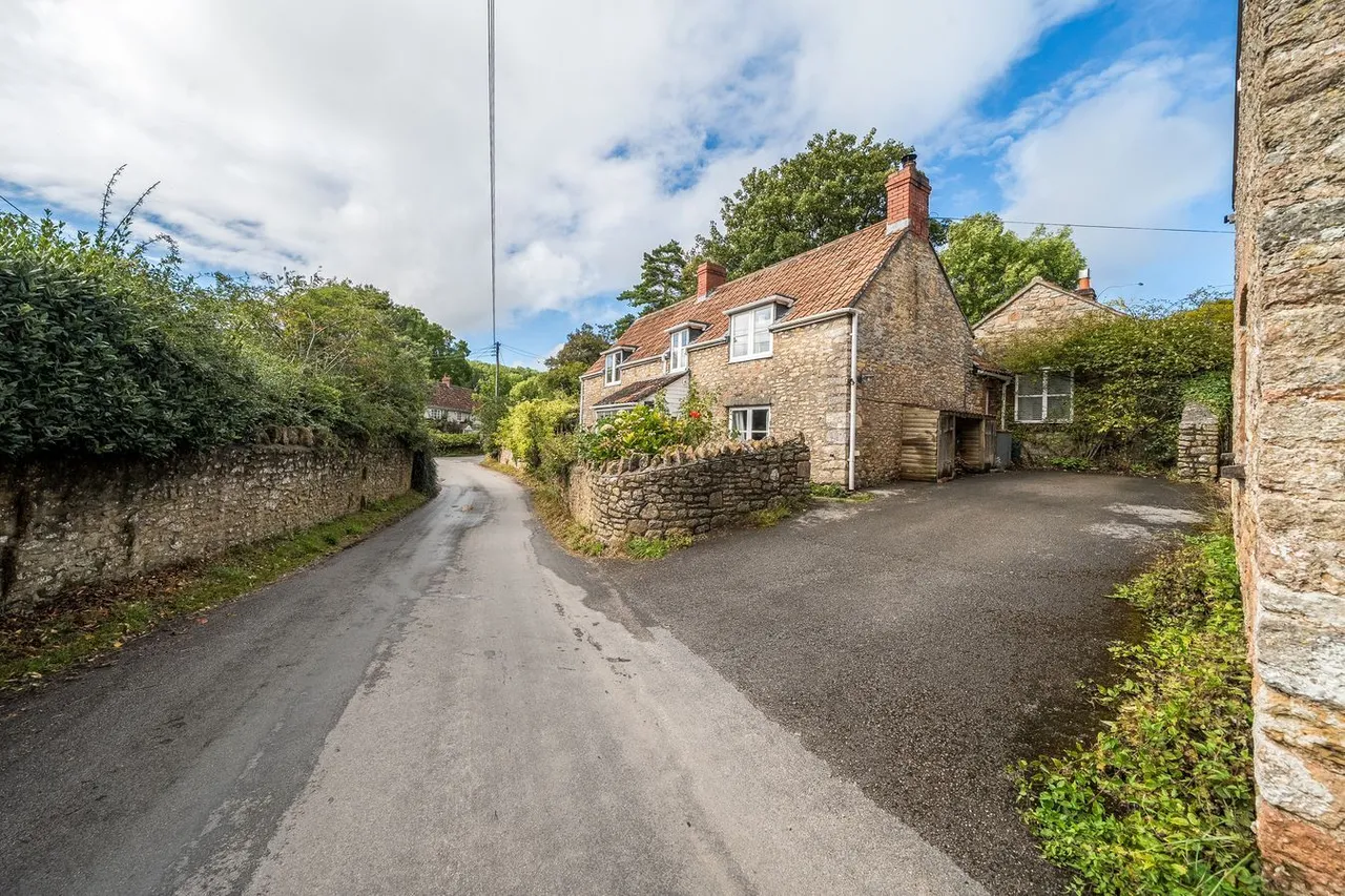 Banwell Road, Christon, BS26, photo 27
