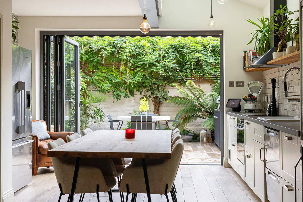 Priory Road, London, W4, photo 7