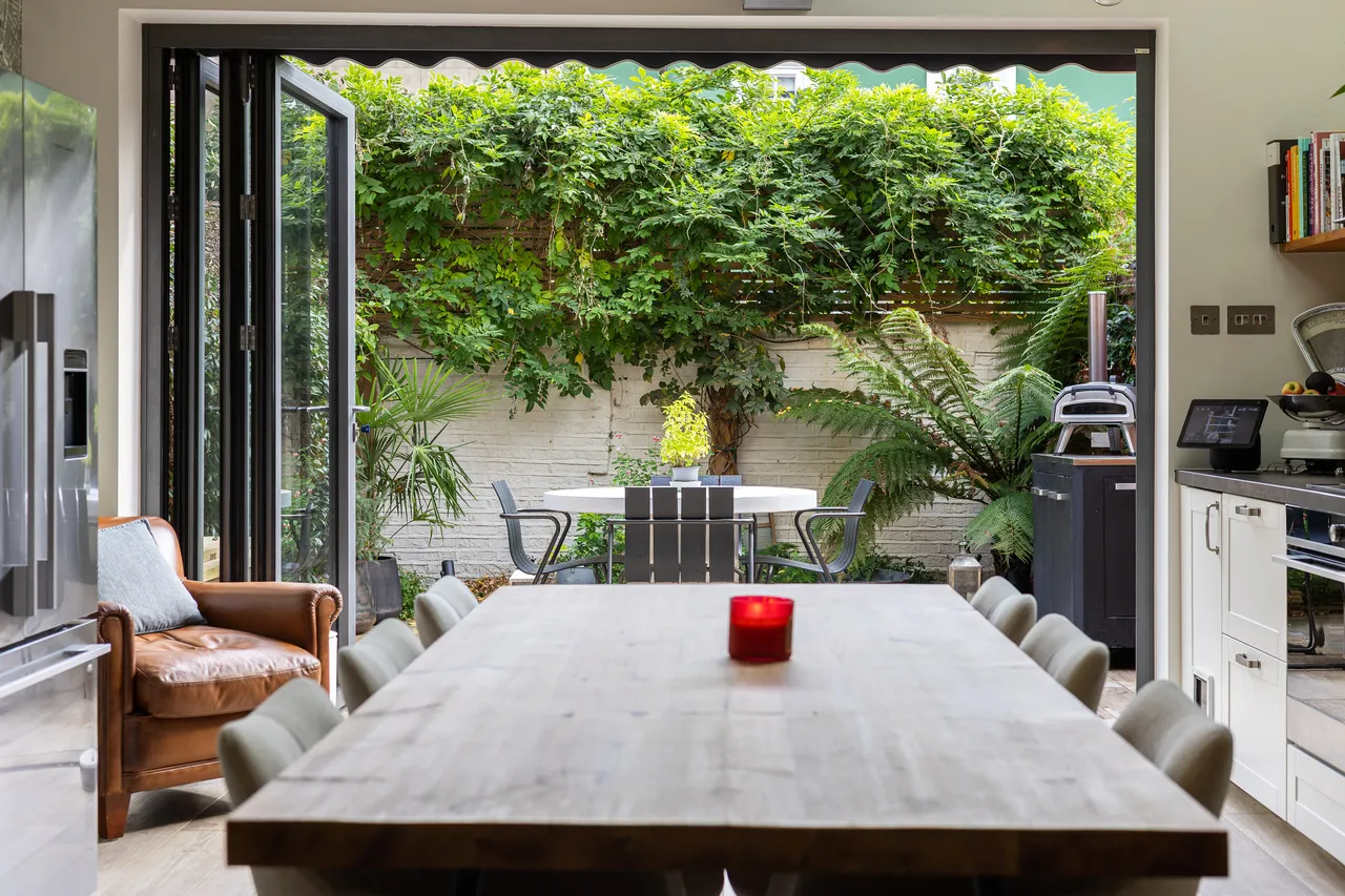 Priory Road, London, W4, photo 4