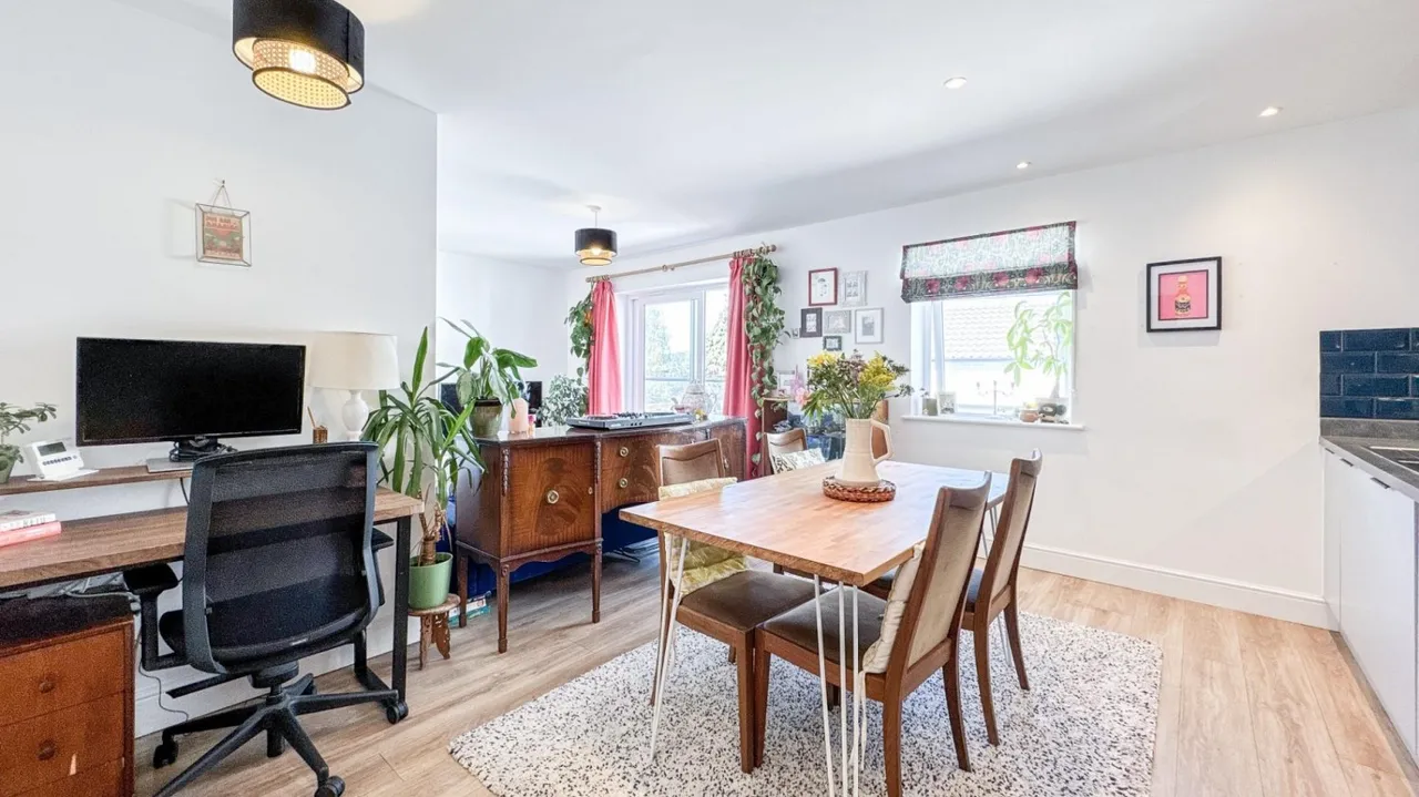 2 bed flat for sale, West Street, Bedminster, BS3