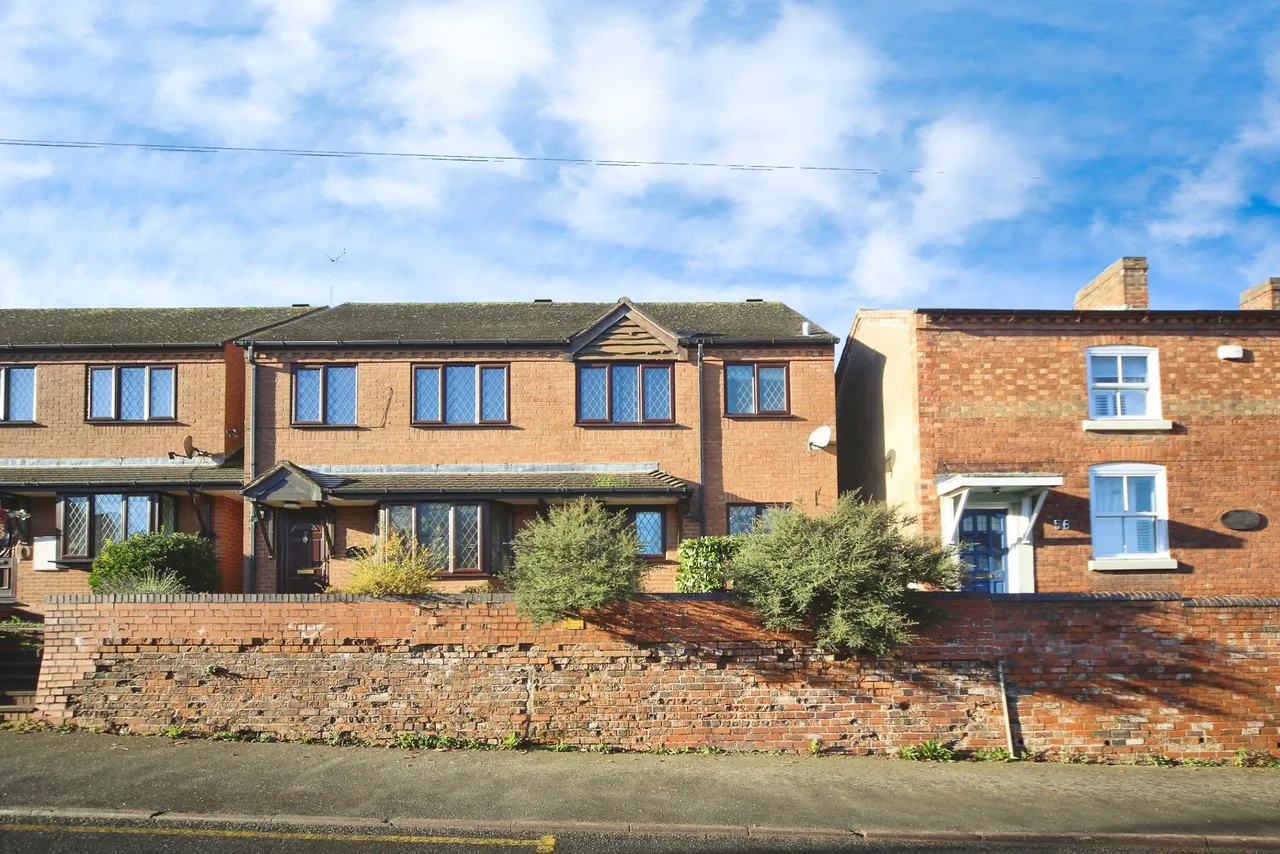 3 bed house for sale, The Holloway, Droitwich, WR9
