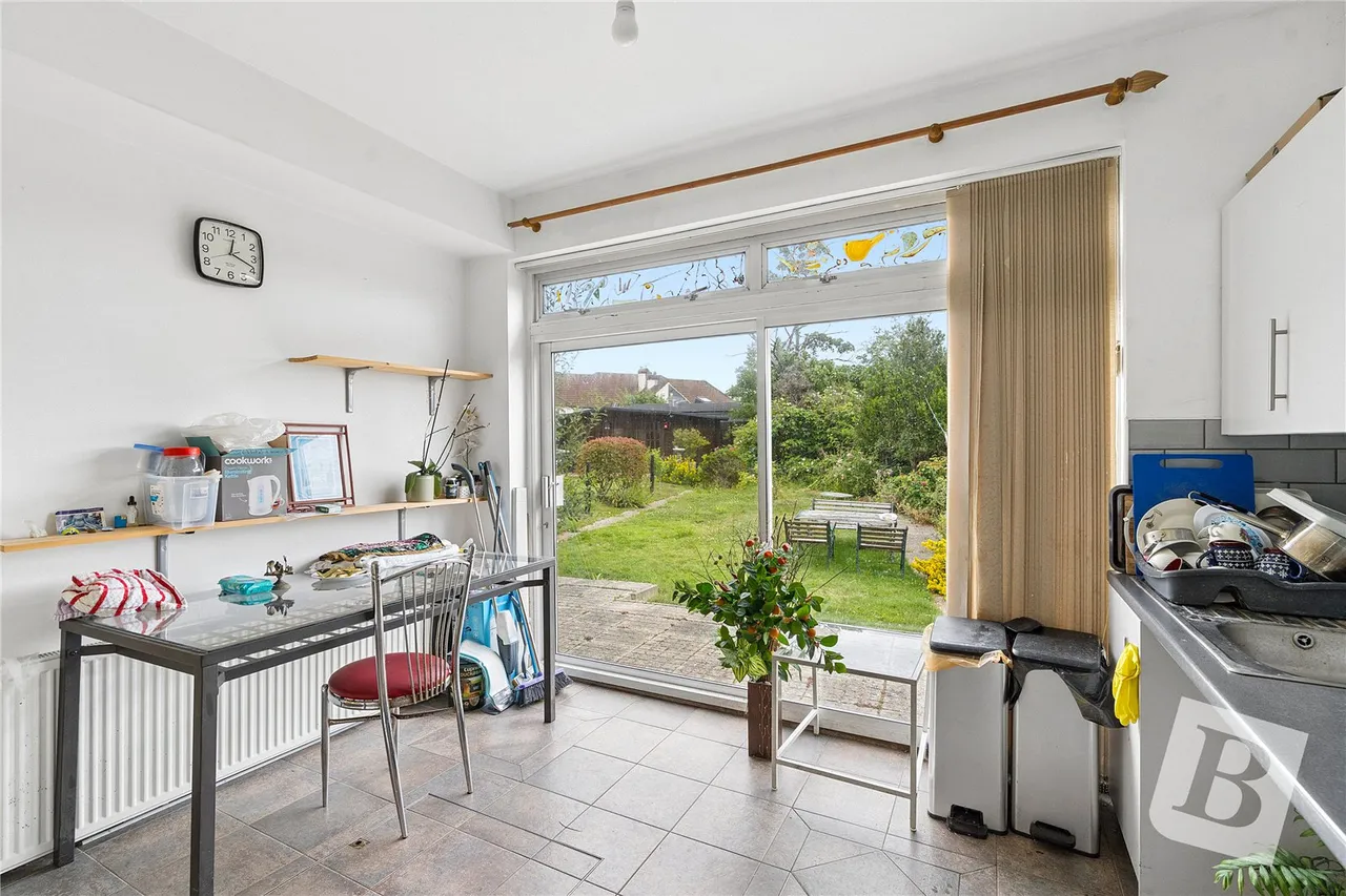 Ayr Way, Rise Park, RM1, photo 10