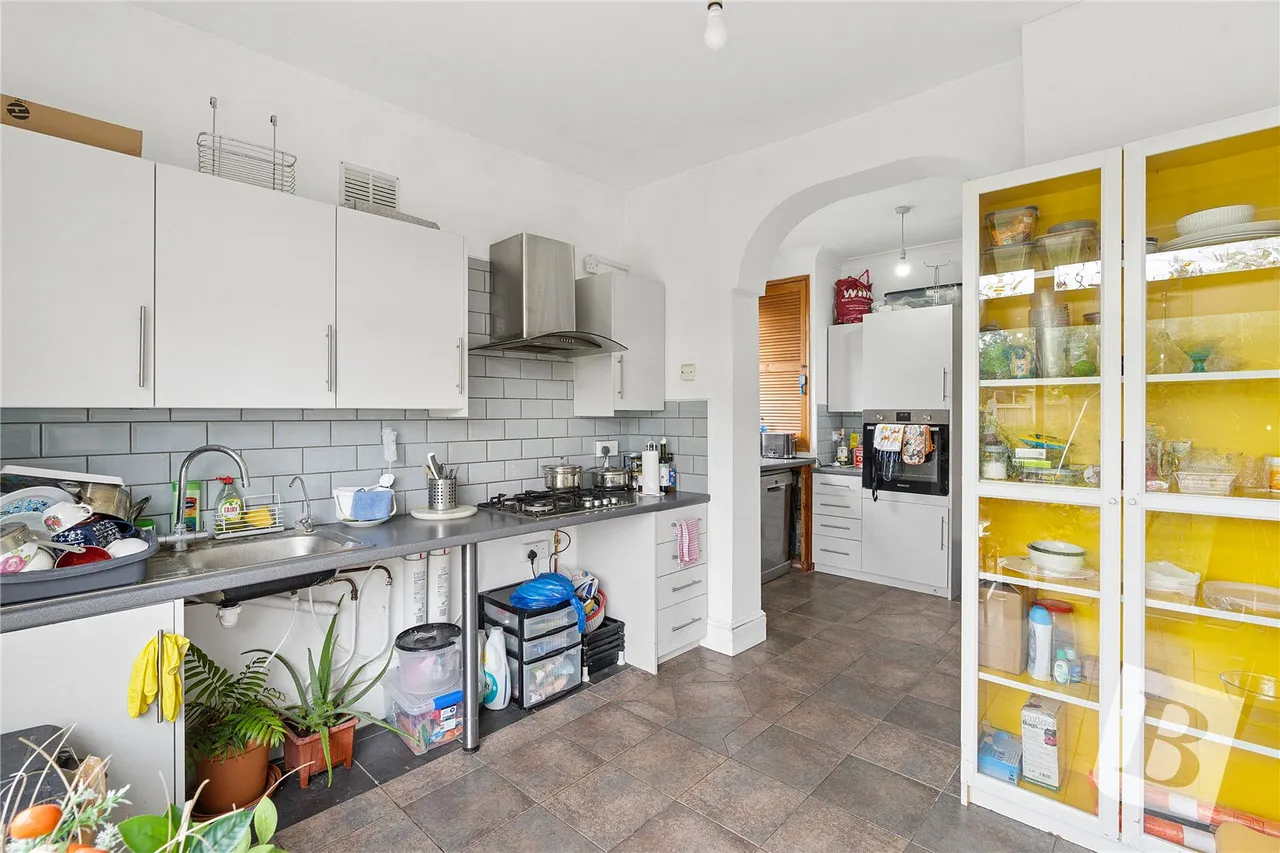 Ayr Way, Rise Park, RM1, photo 7