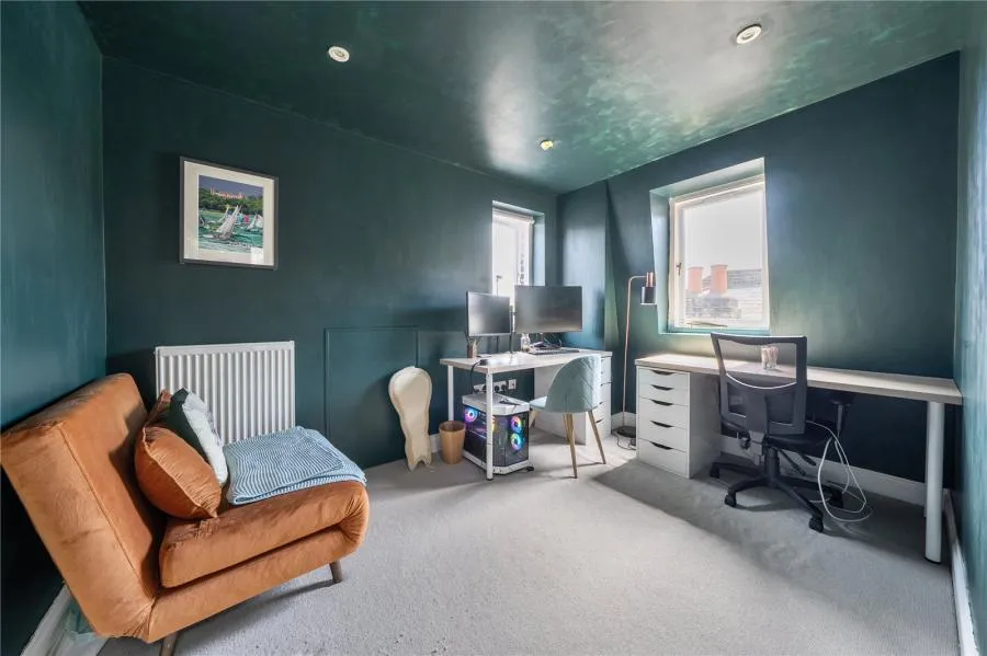 Larden Road, Acton, W3, photo 8
