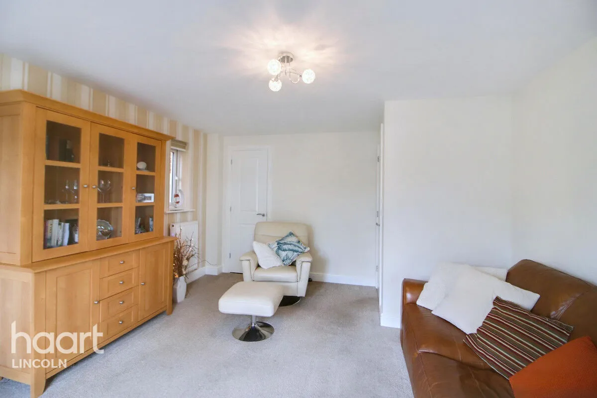Plymouth Close, Gainsborough, DN21, photo 3