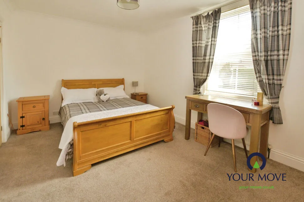 Faversham Road, Kennington, Kent, TN24, photo 5