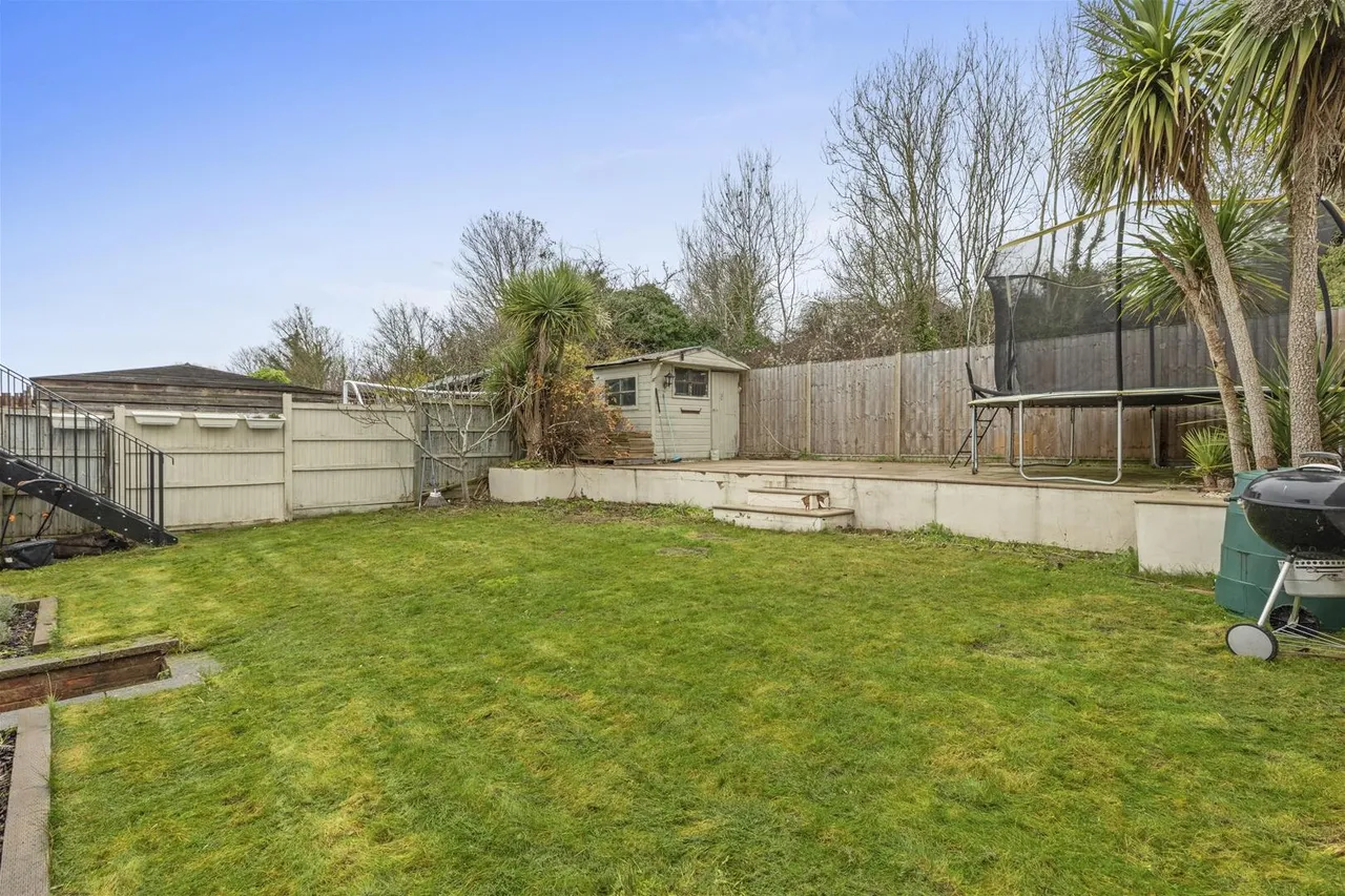 Guinions Road, High Wycombe, HP13, photo 20