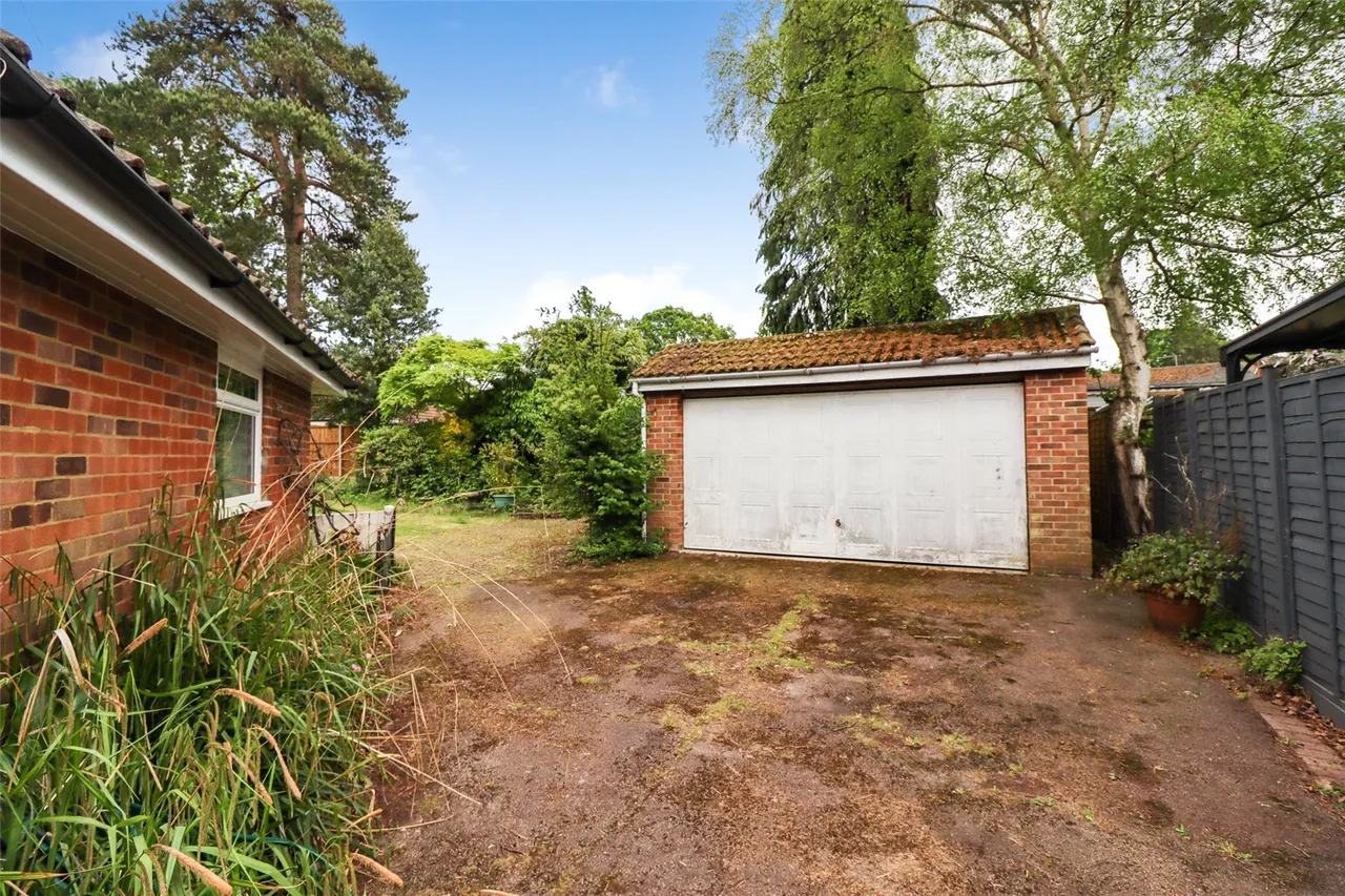 Osborne Drive, Fleet, Hampshire, GU52 7LL, photo 13
