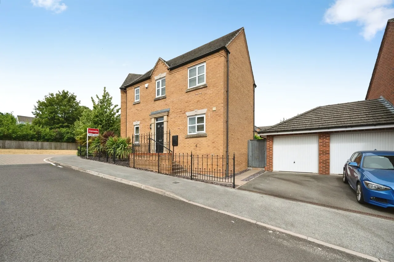 3 bed house for sale — Ditta Drive, Oldbury