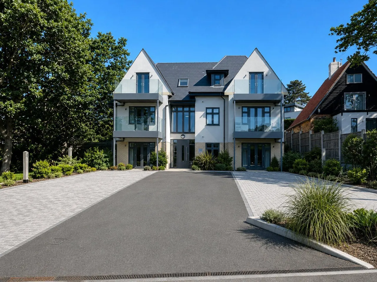 2 bed flat for sale, Danecourt Road, Poole, BH14