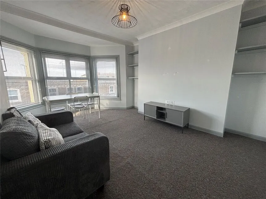 Canterbury Road, Margate, Kent, CT9, photo 2