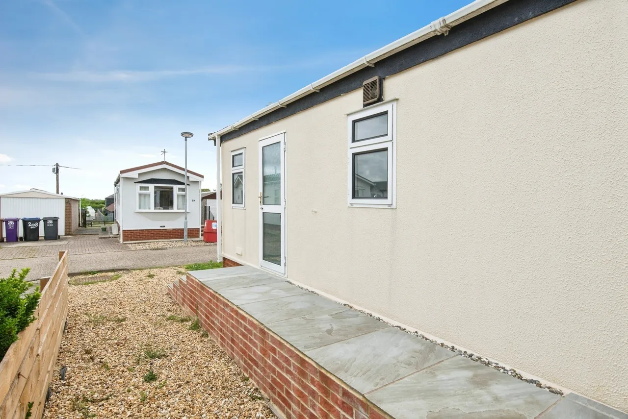 Hillcrest Park, Wilbury Hills Road, Letchworth Garden City, Hertfordshire, SG6, photo 24