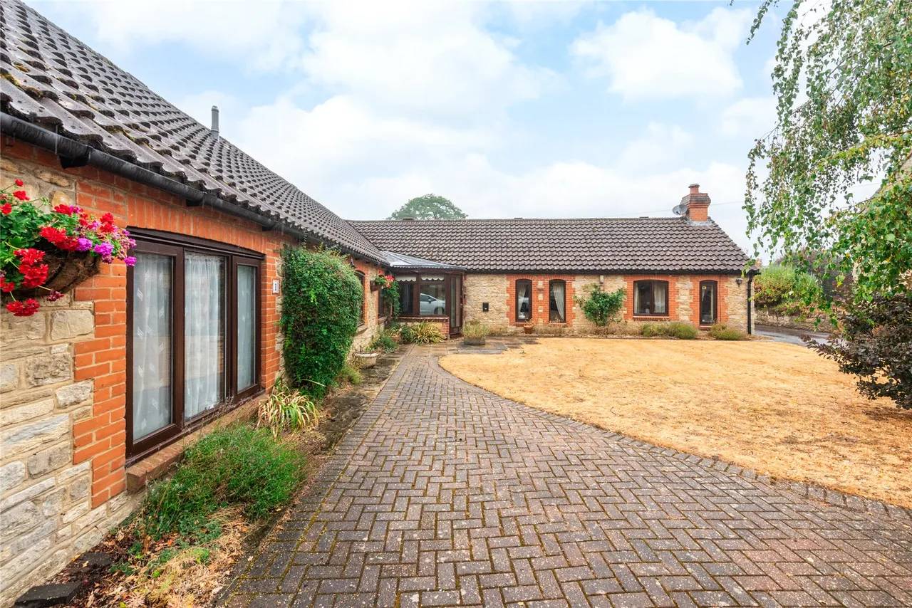 The Old Barns, Biddenham, MK40, photo 21