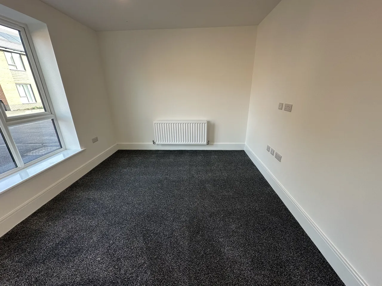 Hollowsbrook Road, DN11, photo 5