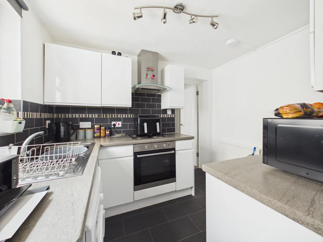 Flat 1, 26 Brunswick Square, Gloucester, GL1 1UN, photo 8