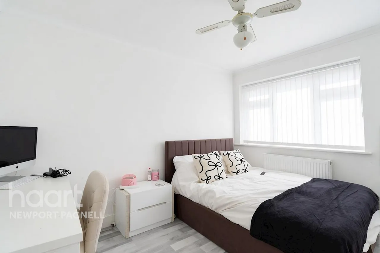 Byron Drive, Newport Pagnell, MK16, photo 12