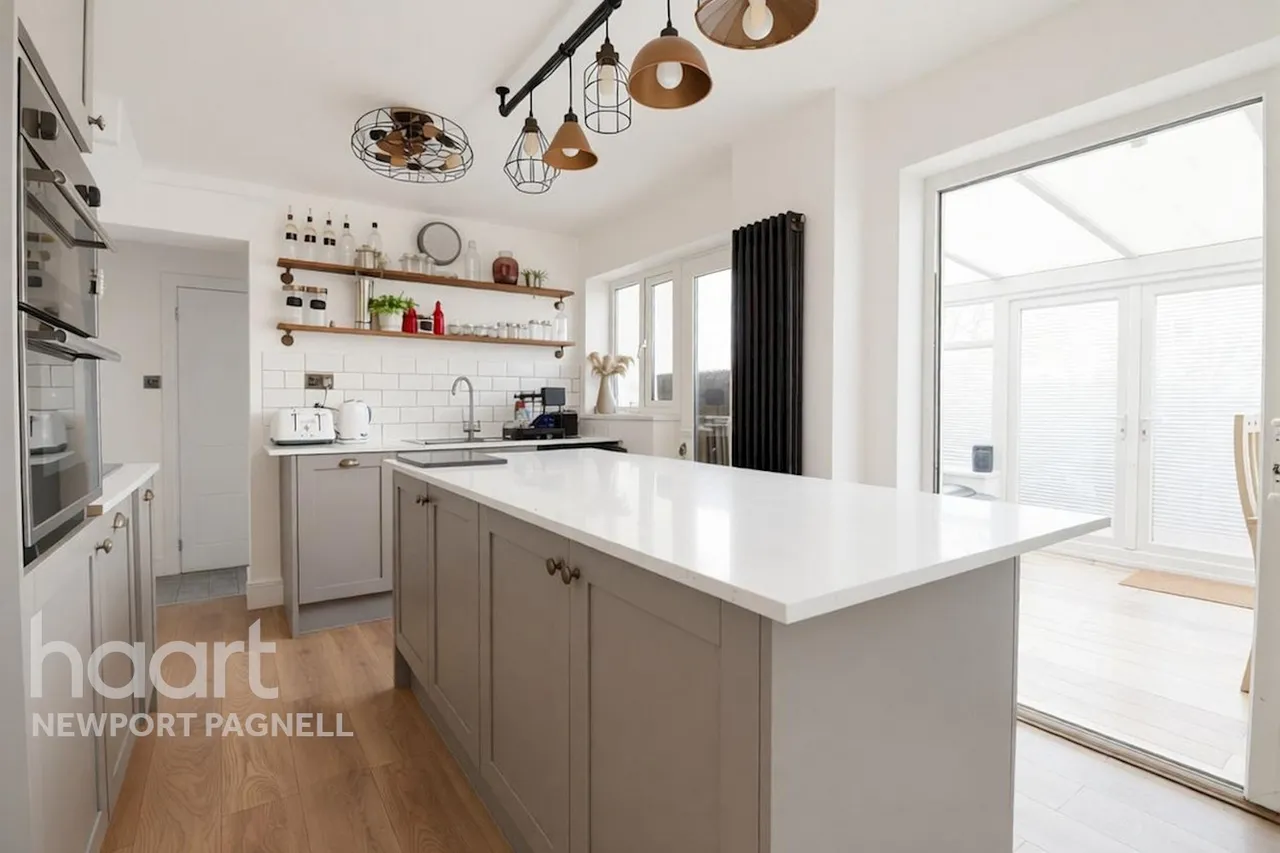 Byron Drive, Newport Pagnell, MK16, photo 7