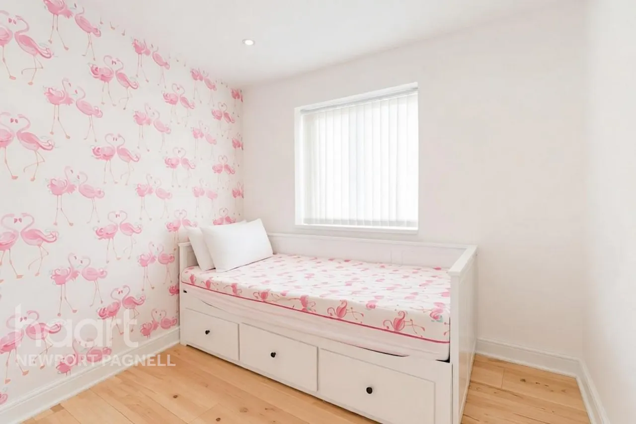 Byron Drive, Newport Pagnell, MK16, photo 13