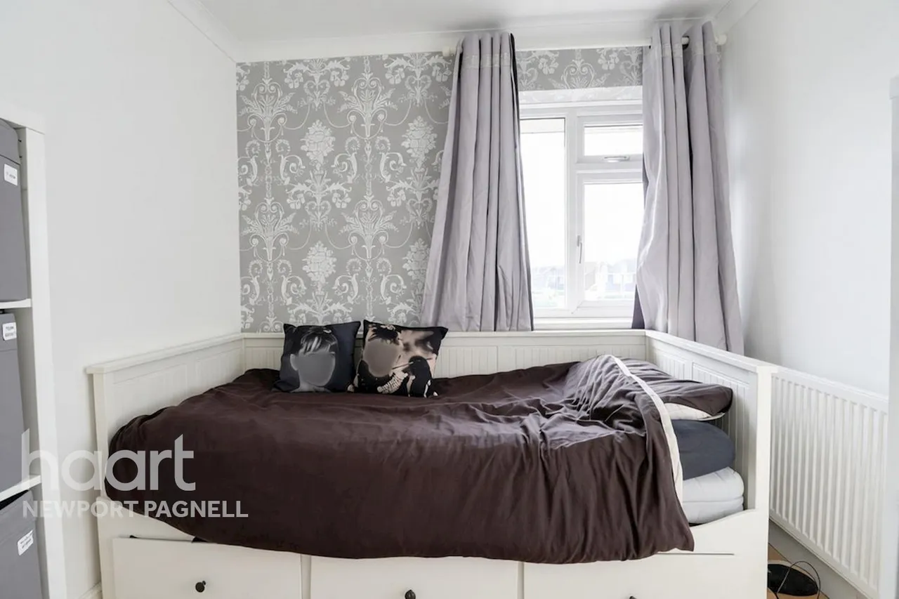 Byron Drive, Newport Pagnell, MK16, photo 14