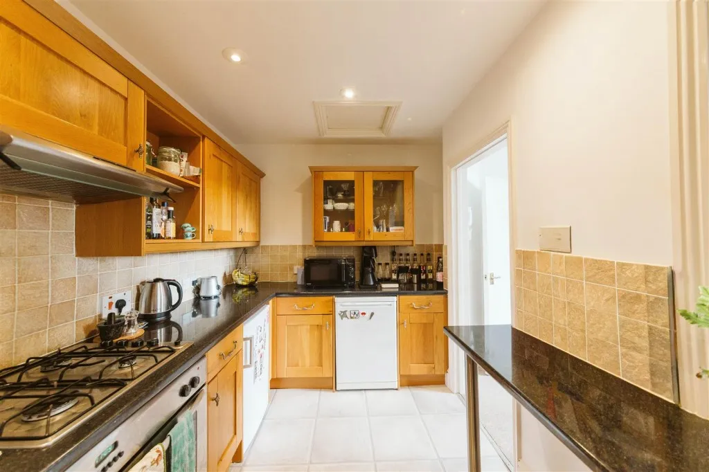 Flat 12, Tuscany House, Durdham Park, Westbury Park, Bristol, BS6 6XA, photo 9
