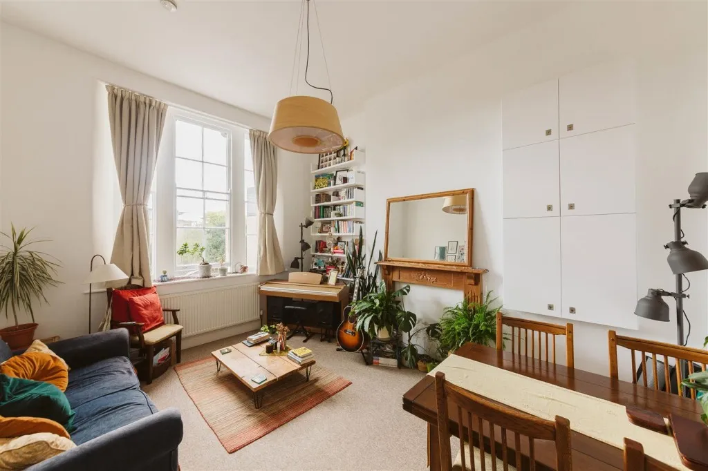 Flat 12, Tuscany House, Durdham Park, Westbury Park, Bristol, BS6 6XA, photo 4