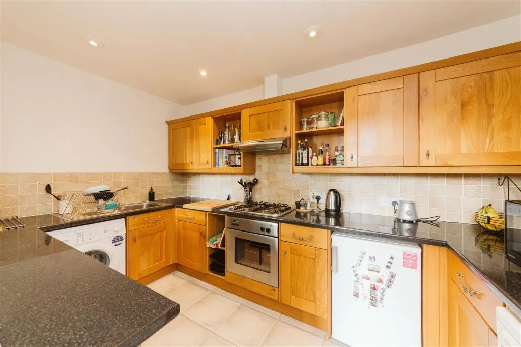 Flat 12, Tuscany House, Durdham Park, Westbury Park, Bristol, BS6 6XA, photo 7