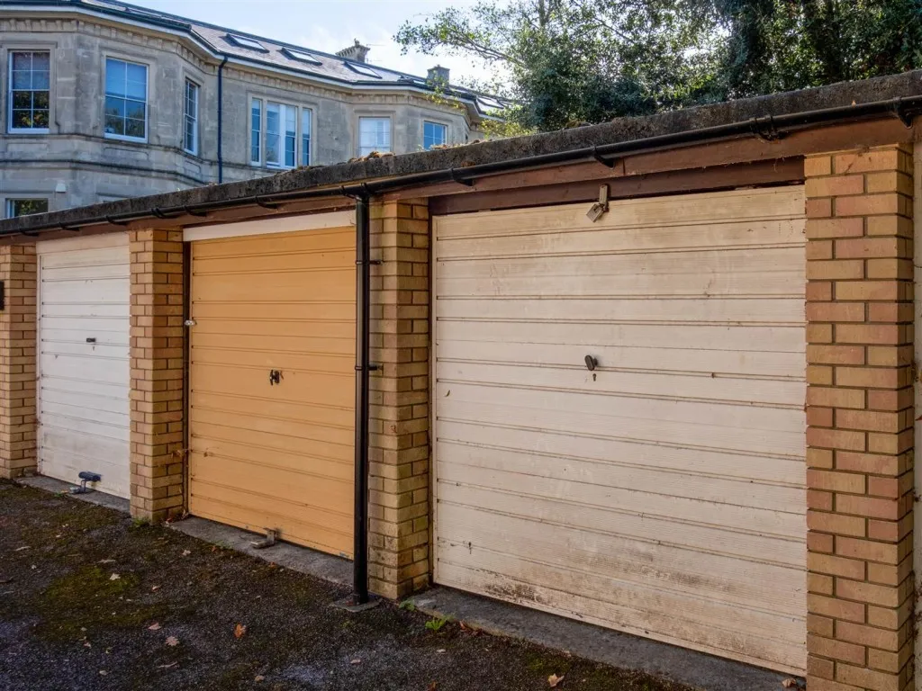 Flat 12, Tuscany House, Durdham Park, Westbury Park, Bristol, BS6 6XA, photo 19