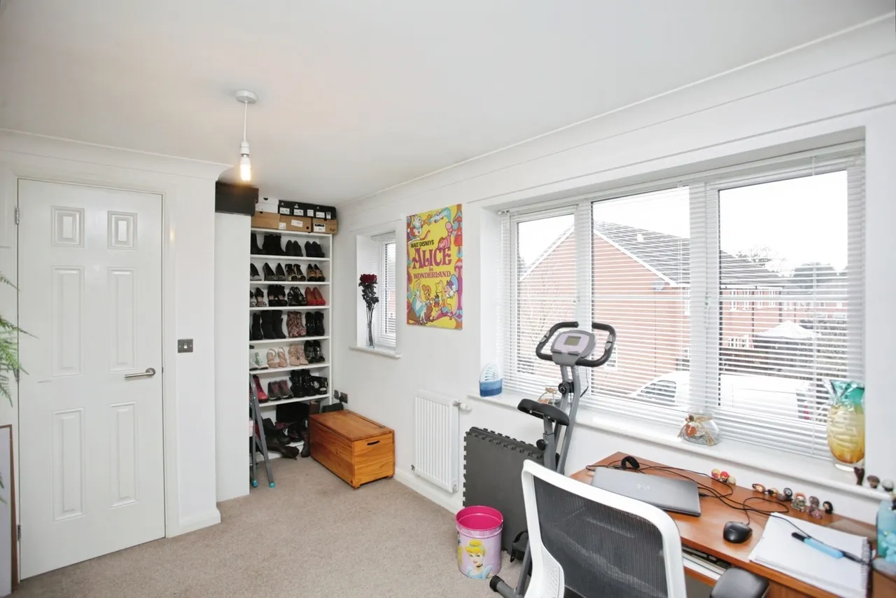 Miners Lane, Keresley, Coventry, CV7, photo 17